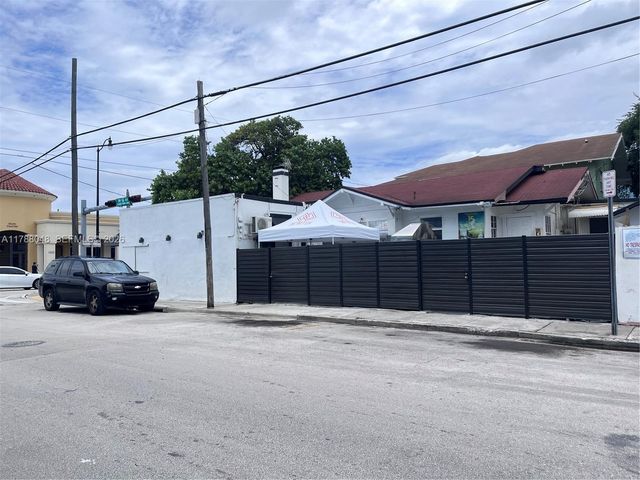 1574 SW 1st Street, Miami, FL 33135