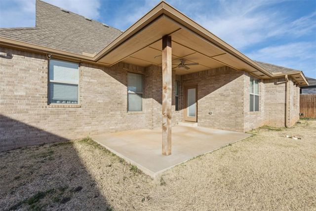 8412 NW 158th Street, Edmond, OK 73013