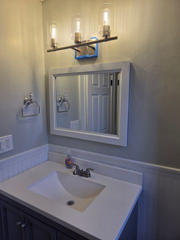 19 Gardner Avenue 2, Brockton, MA 02302