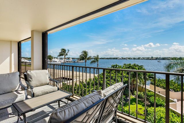 130 Lakeshore Drive 323, North Palm Beach, FL 33408