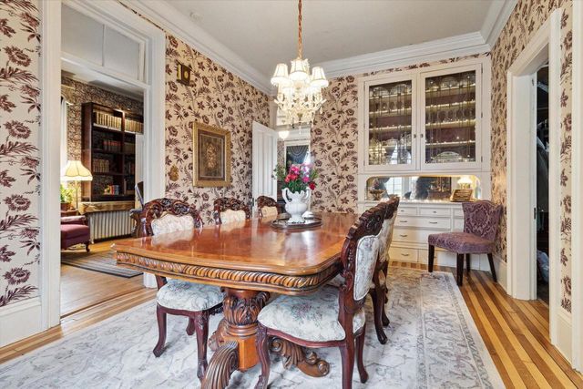 126 E Washington Street, Stoughton, WI 53589