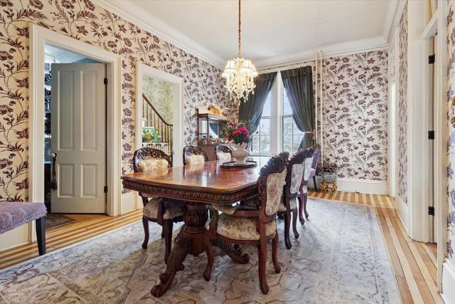 126 E Washington Street, Stoughton, WI 53589