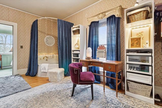 126 E Washington Street, Stoughton, WI 53589