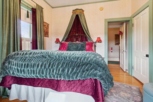 126 E Washington Street, Stoughton, WI 53589