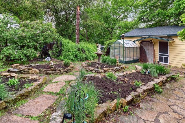 126 E Washington Street, Stoughton, WI 53589