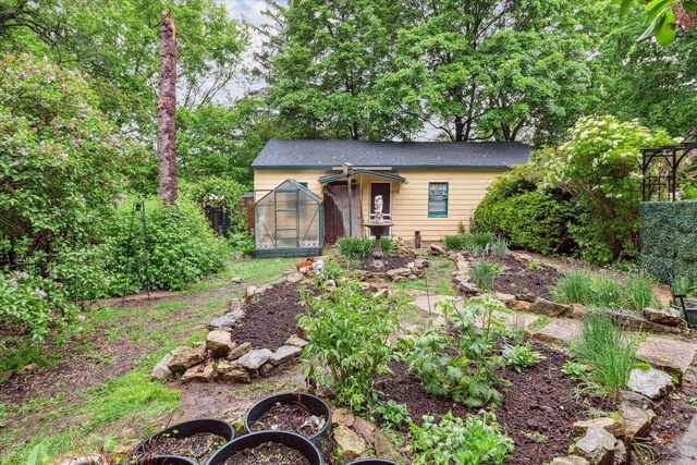 126 E Washington Street, Stoughton, WI 53589