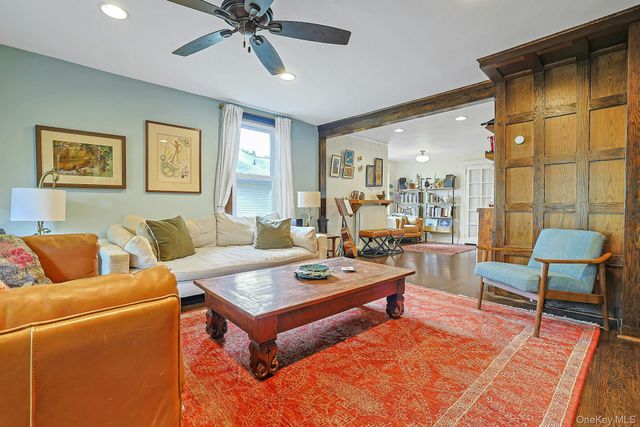 41 Clinton Avenue, Ossining, NY 10562