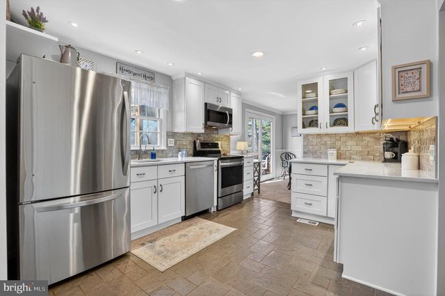 12709 BRADWELL RD, Herndon, VA 20171