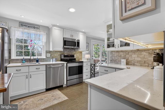 12709 BRADWELL RD, Herndon, VA 20171