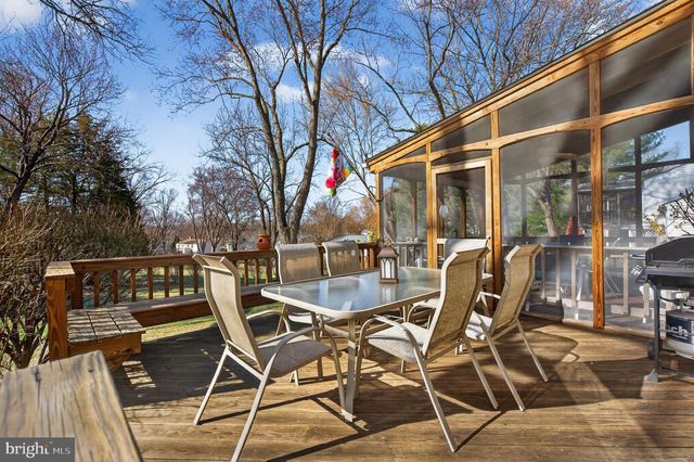 12709 BRADWELL RD, Herndon, VA 20171