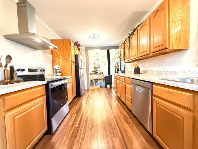 400 S Orchard Drive, Carbondale, IL 62901