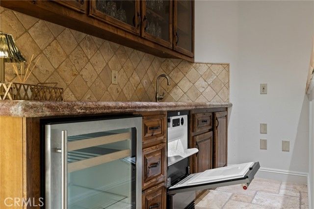 2112 Branch Creek, Bakersfield, CA 93312