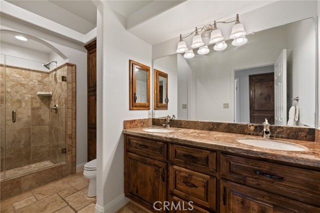 2112 Branch Creek, Bakersfield, CA 93312