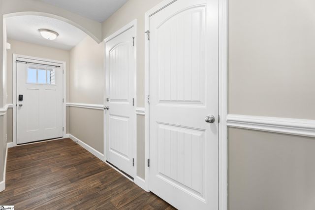619 Spartan Commodor Lane, Inman, SC 29349