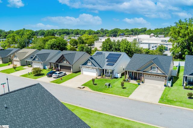 619 Spartan Commodor Lane, Inman, SC 29349
