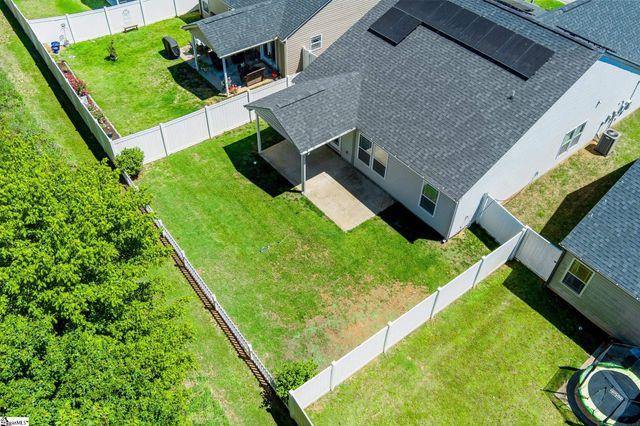 619 Spartan Commodor Lane, Inman, SC 29349