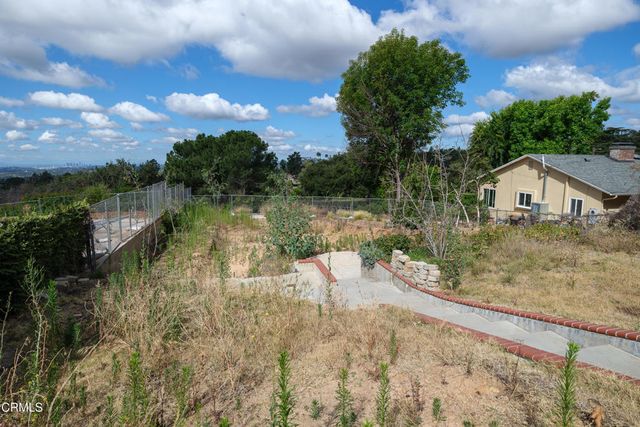 1205 E Loma Alta Drive, Altadena, CA 91001