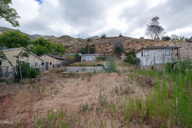 1205 E Loma Alta Drive, Altadena, CA 91001