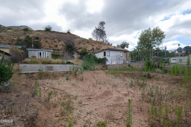 1205 E Loma Alta Drive, Altadena, CA 91001