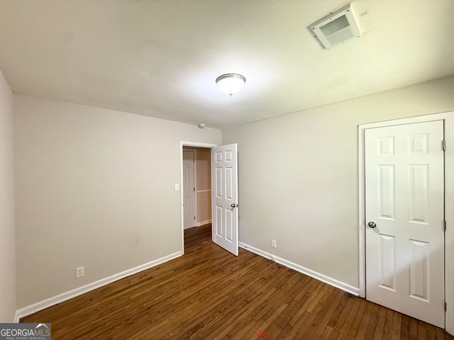 5136 Cornwallis Court, Stone Mountain, GA 30088
