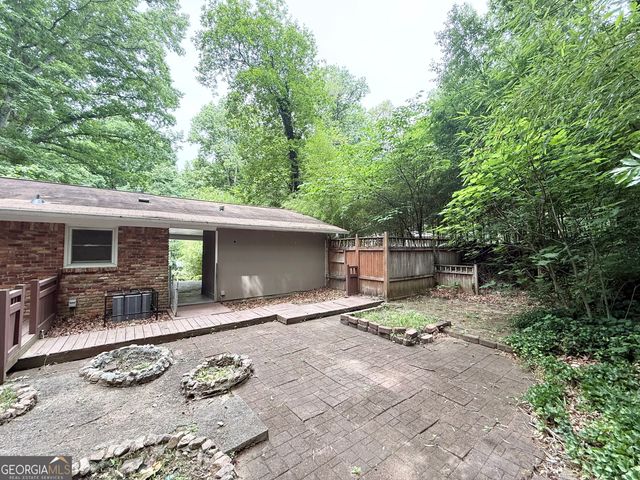 5136 Cornwallis Court, Stone Mountain, GA 30088
