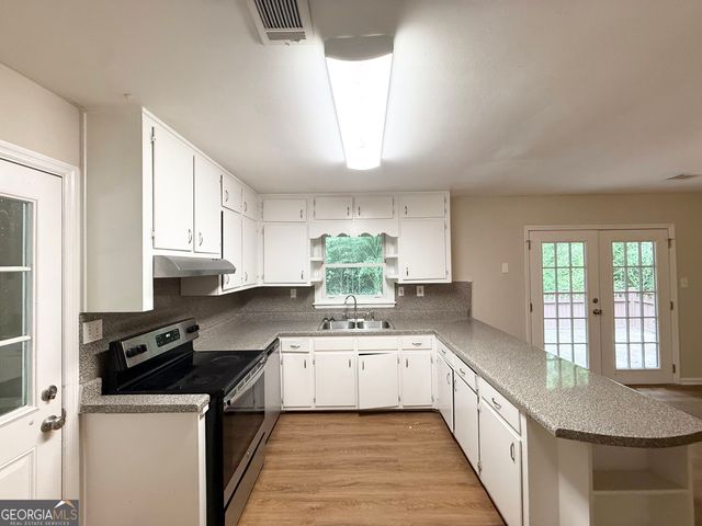 5136 Cornwallis Court, Stone Mountain, GA 30088