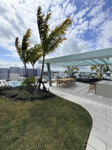 9201 E Bay Harbor Dr 303, Bay Harbor Islands, FL 33154