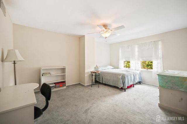13 Regent Drive, Monroe, NJ 08831