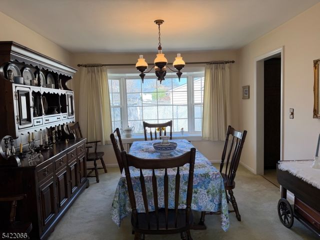 618 Fairway Dr, Union Twp., NJ 07083