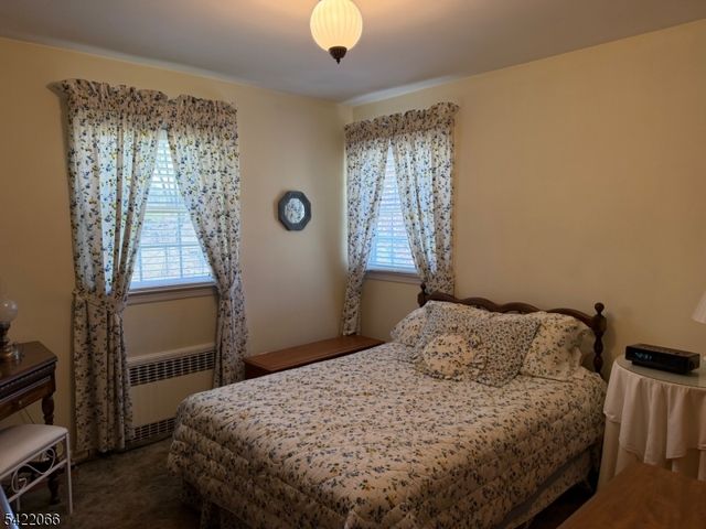 618 Fairway Dr, Union Twp., NJ 07083