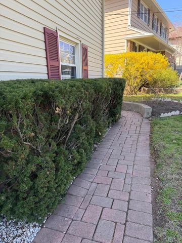 618 Fairway Dr, Union Twp., NJ 07083