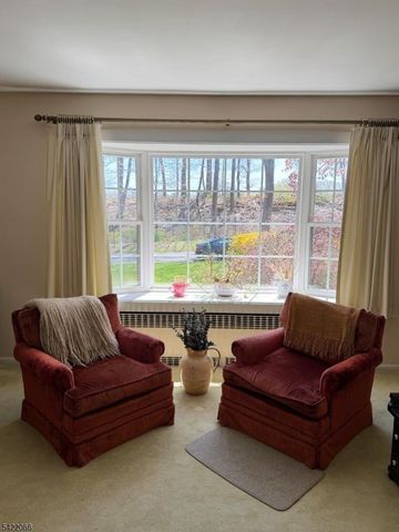 618 Fairway Dr, Union Twp., NJ 07083