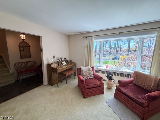 618 Fairway Dr, Union Twp., NJ 07083