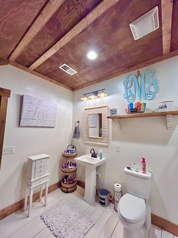 1702 Camp Shelor Road, Manning, SC 29102