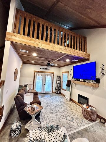 1702 Camp Shelor Road, Manning, SC 29102