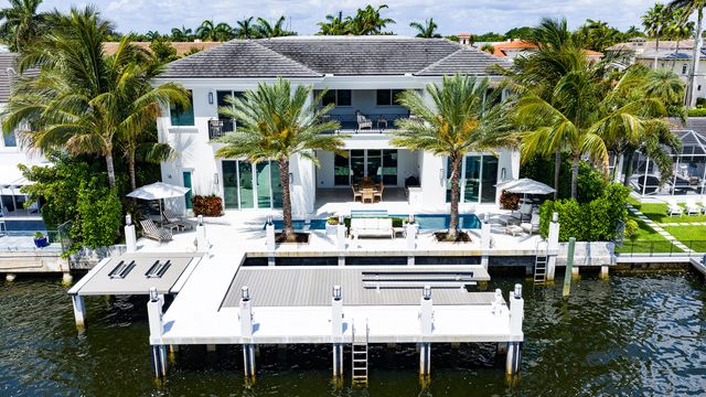7212 NE 8th Drive, Boca Raton, FL 33487