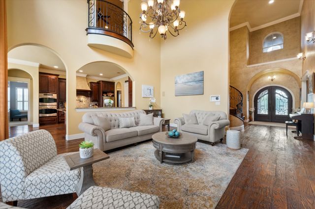 7001 Diamond Oaks Drive, Mansfield, TX 76063