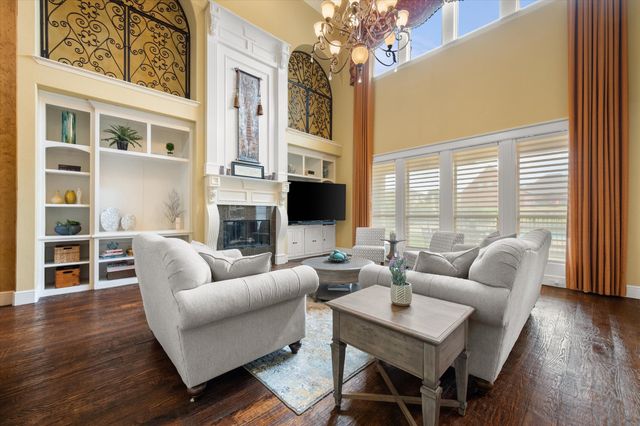 7001 Diamond Oaks Drive, Mansfield, TX 76063