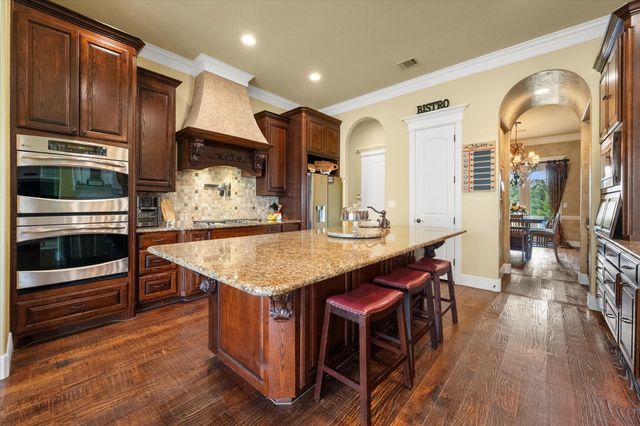 7001 Diamond Oaks Drive, Mansfield, TX 76063