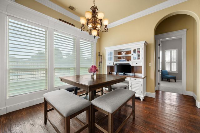 7001 Diamond Oaks Drive, Mansfield, TX 76063
