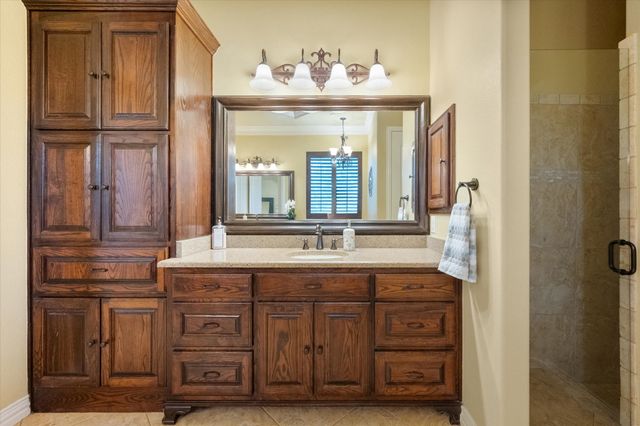 7001 Diamond Oaks Drive, Mansfield, TX 76063