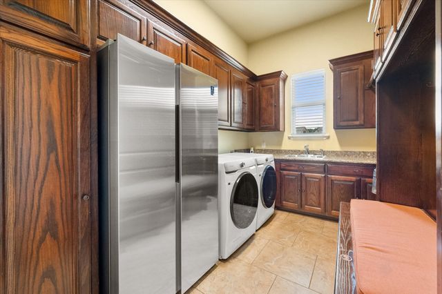 7001 Diamond Oaks Drive, Mansfield, TX 76063