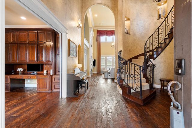 7001 Diamond Oaks Drive, Mansfield, TX 76063