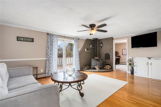 166 Gervais Street, Coventry, RI 02816