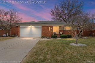 20312 Yale Street, St. Clair Shores, MI 48081