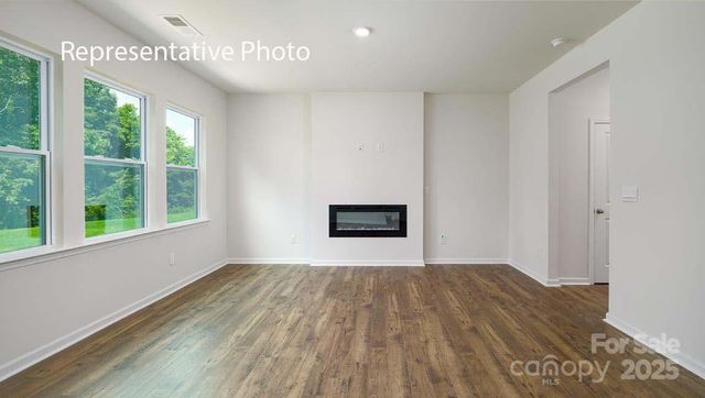 1111 37th Avenue Lane NE, Hickory, NC 28601