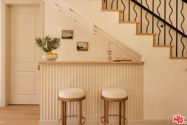 435 N Laurel Avenue, Los Angeles, CA 90048