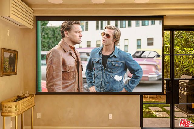 435 N Laurel Avenue, Los Angeles, CA 90048