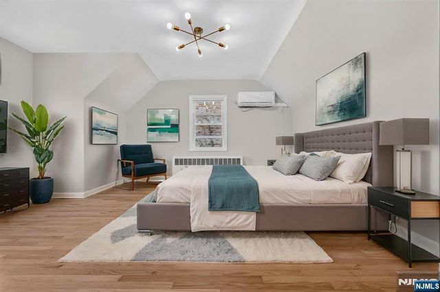 340 Northwood Way, Palisades Park, NJ 07650