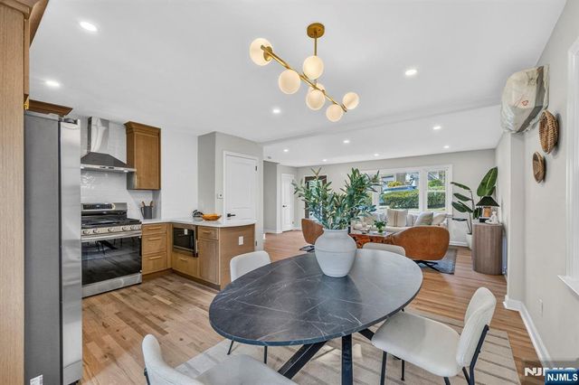 340 Northwood Way, Palisades Park, NJ 07650